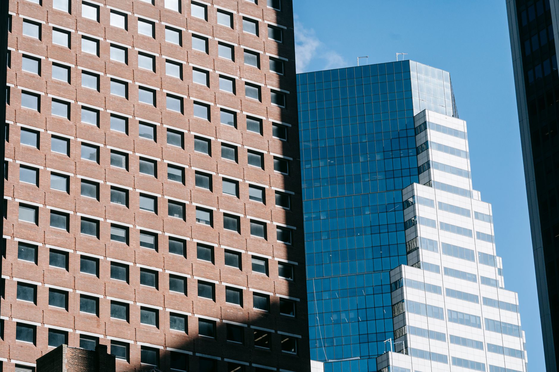 Navigating Commercial Real Estate Financing Options in a Higher-For-Longer Rate Environment