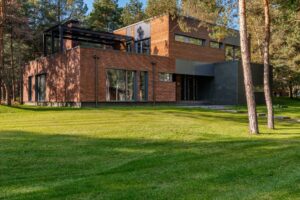 Decoding the Cost of Capital: The Ultimate Masterclass on Mortgage Interest Rates and Refinancing Strategy