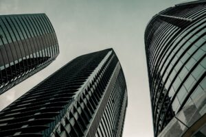 Navigating Commercial Real Estate Financing: The Ultimate Guide for Institutional and Private Investors