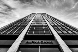 Decentralized Finance vs. Traditional Banking: The Institutional Paradigm Shift