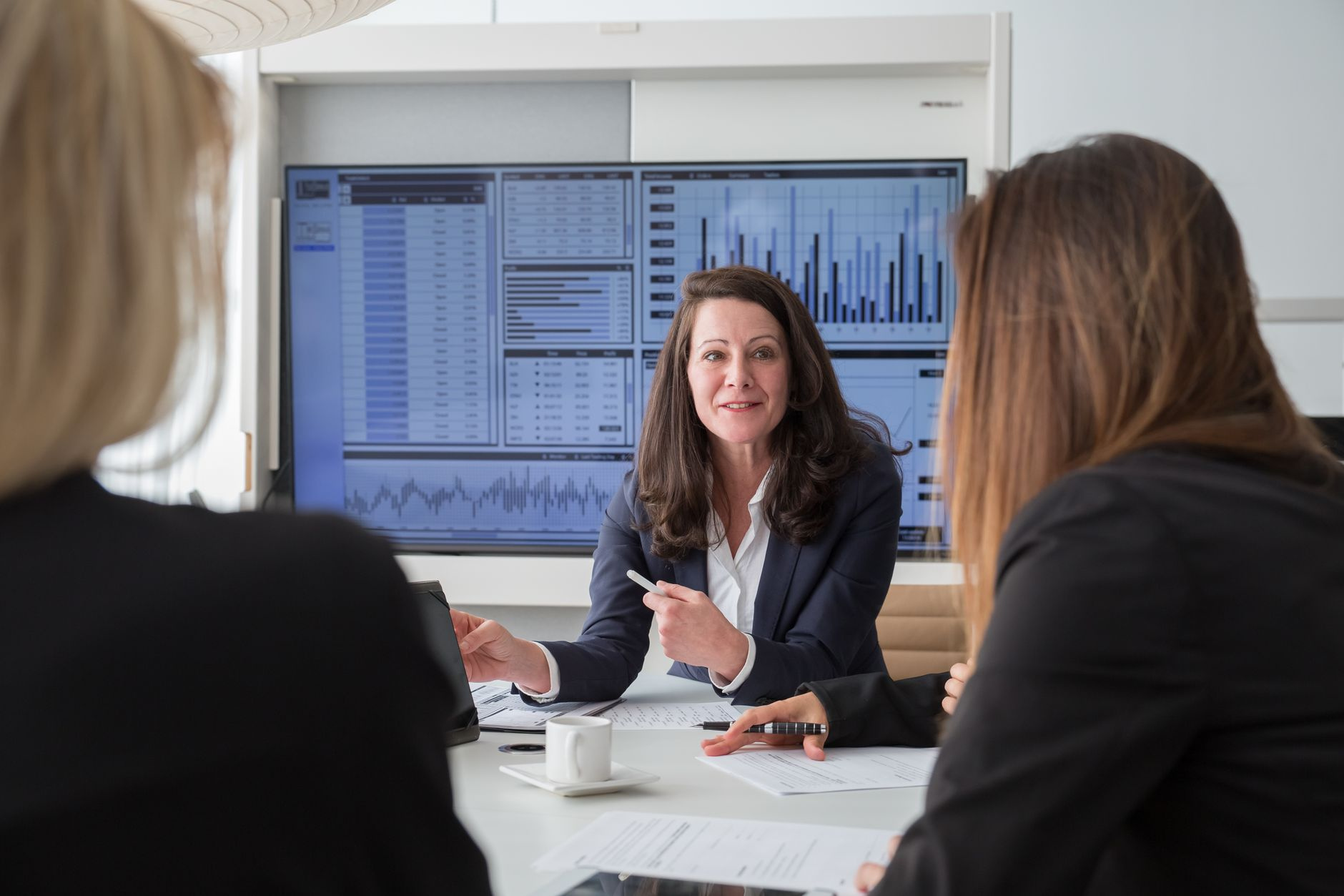The Executive Playbook: Mastering Business Liability Insurance in a Litigious Economy