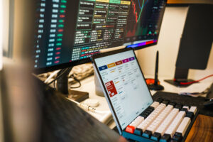 Navigating Digital Alpha: The Definitive Guide to Cryptocurrency Investment Strategies for 2026