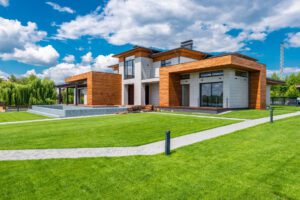 Decoding the Mortgage Maze: Advanced Strategies for Interest Rates and Refinancing in a Volatile Macro Economy